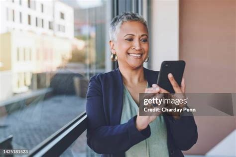 58,910 Chubby Woman Stock Photos & High